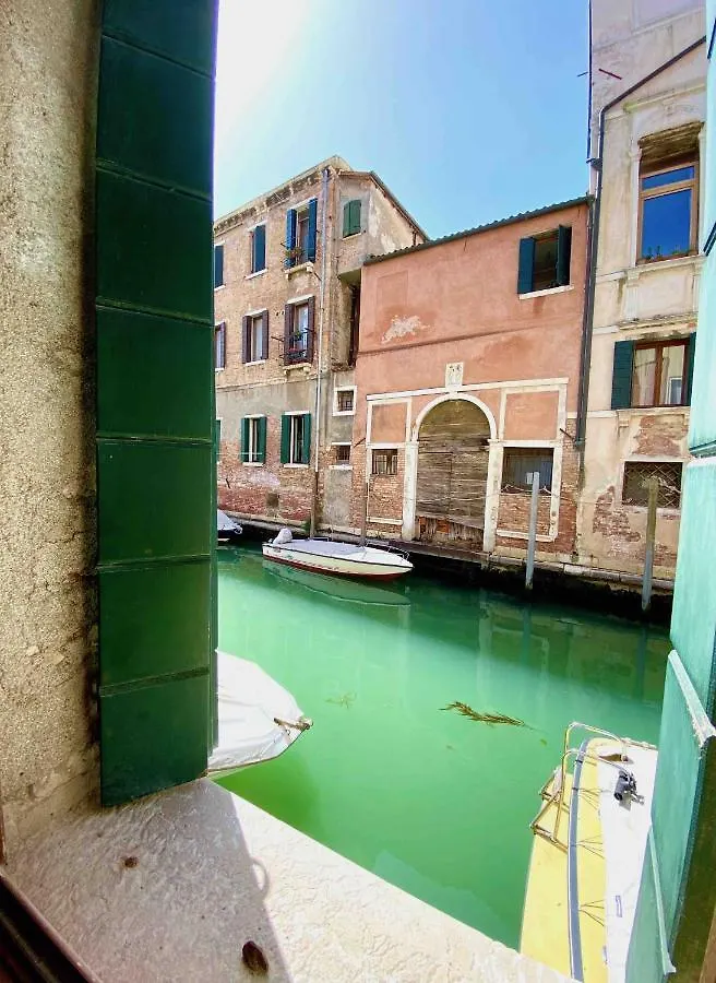 Holiday home Canal Dream Cosy Apartment With Canal View Venice Italy