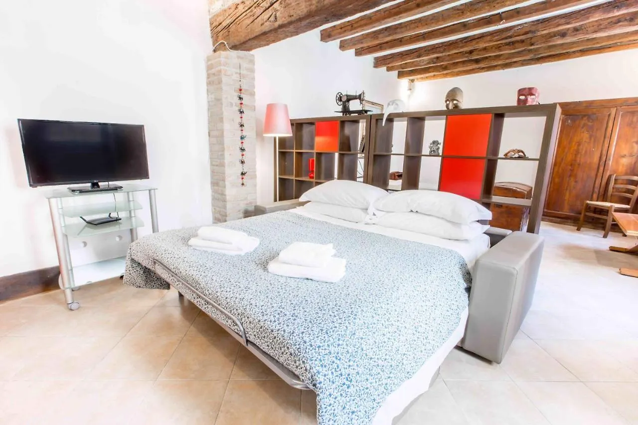 Canal Dream Cosy Apartment With Canal View Venice Italy